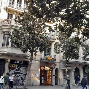 La Casa De Laura Nisia Frühstückspension Barcelona